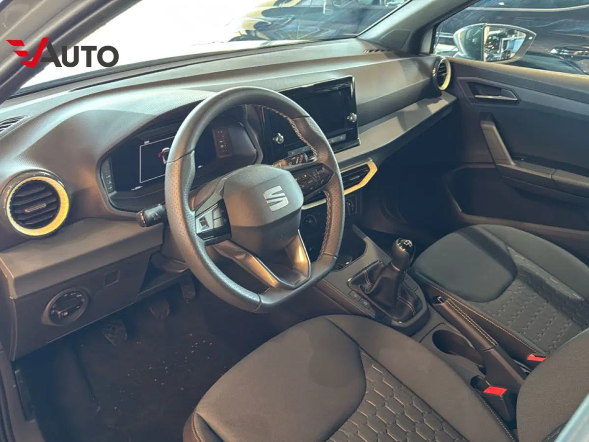 SEAT Arona nuova a Novara (11)