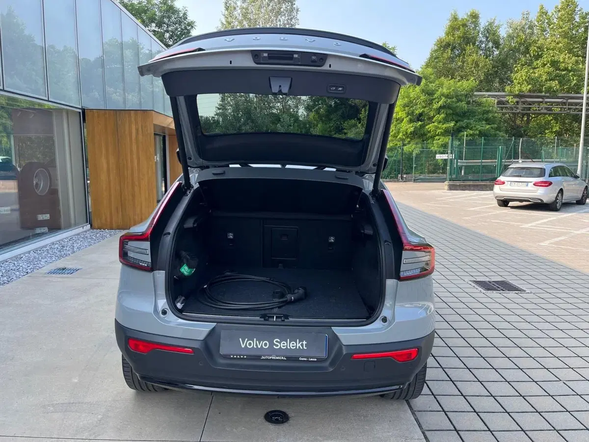 Volvo C40 usata a Como (12)