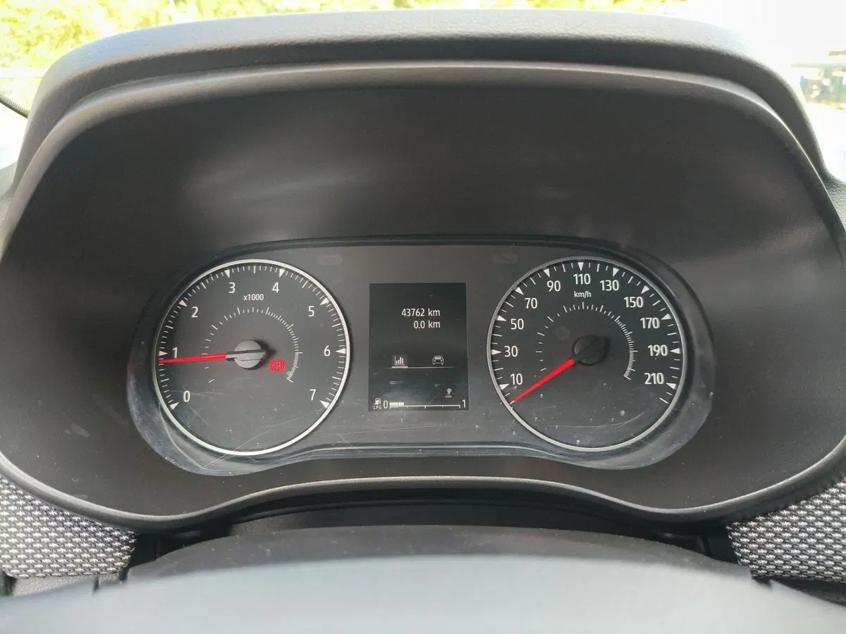Dacia Sandero usata a Brescia (10)