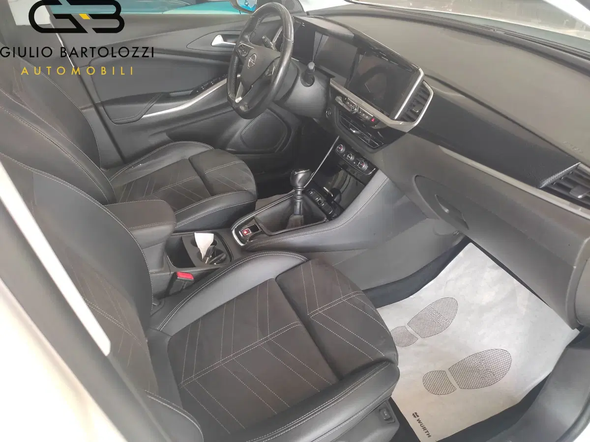 Opel Grandland usata a Prato (13)