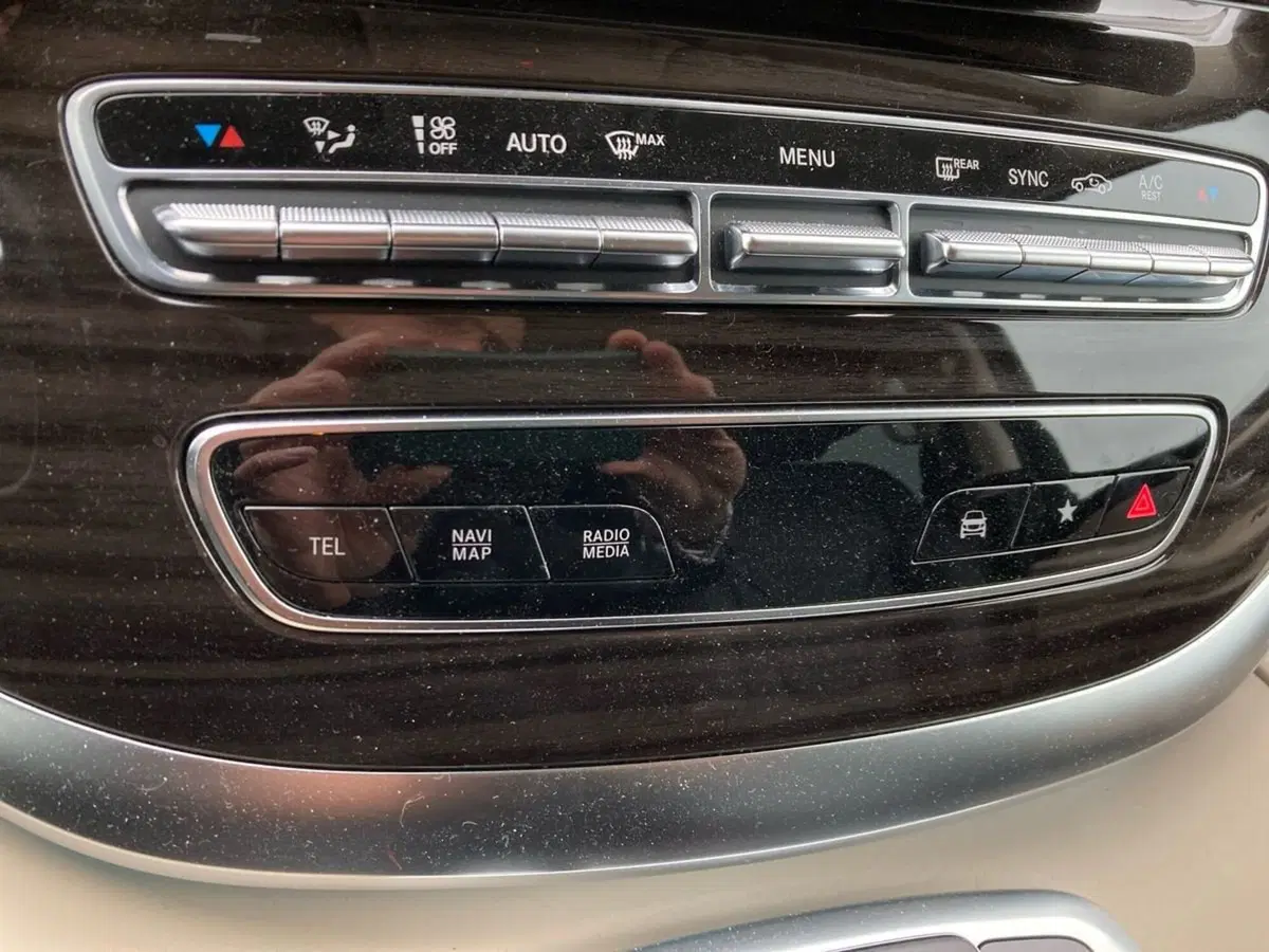 Mercedes-Benz Classe V usata a Milano (14)
