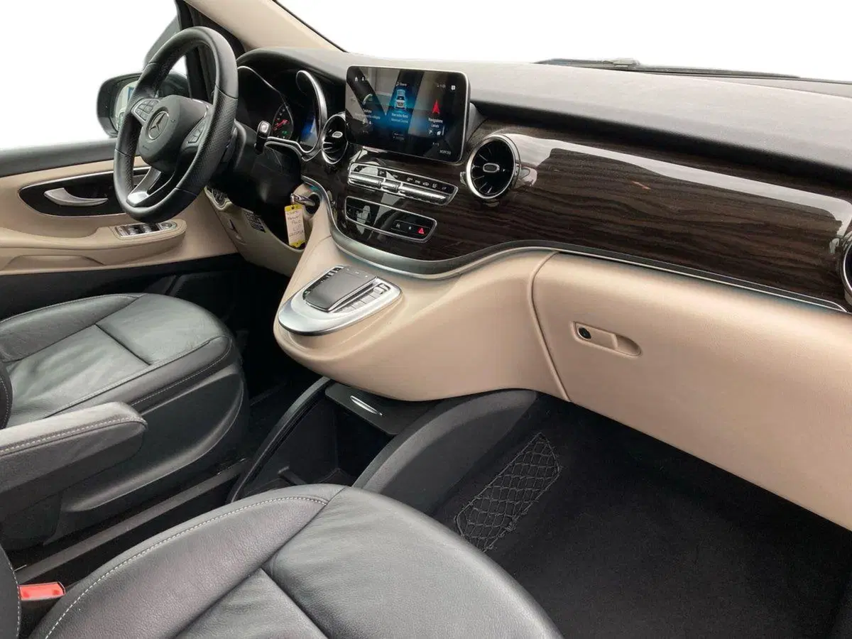 Mercedes-Benz Classe V usata a Milano (15)