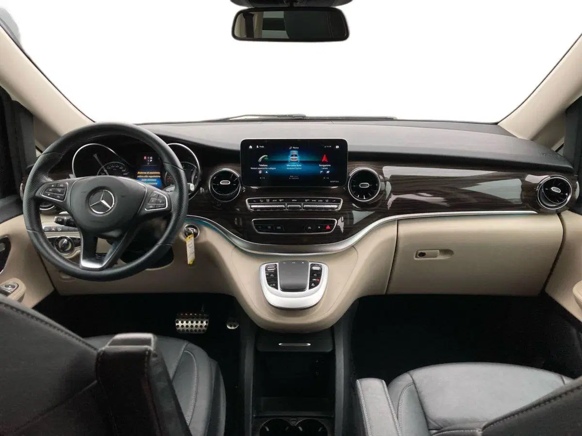 Mercedes-Benz Classe V usata a Milano (9)