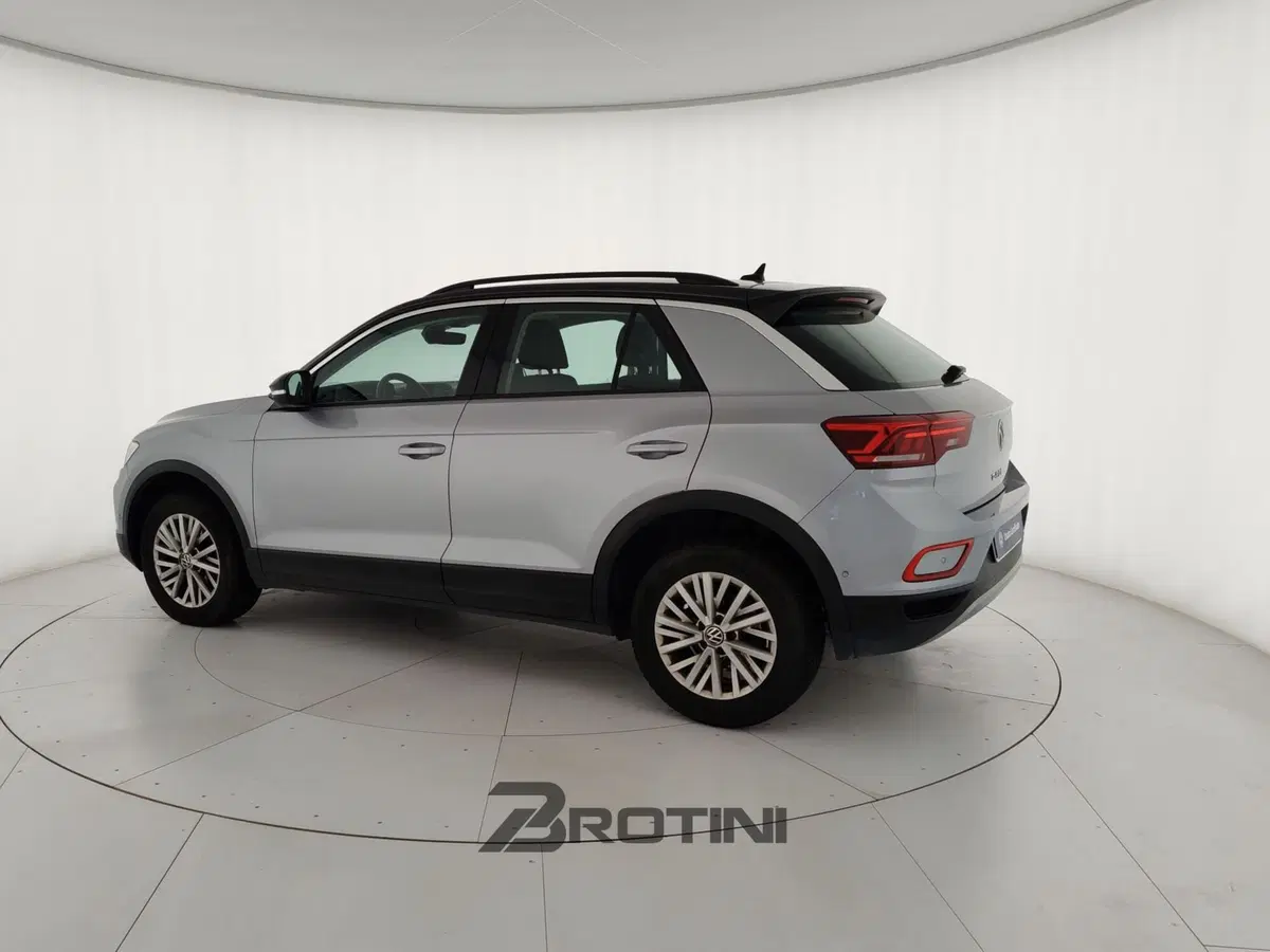 Volkswagen T-Roc usata a Massa-Carrara (2)