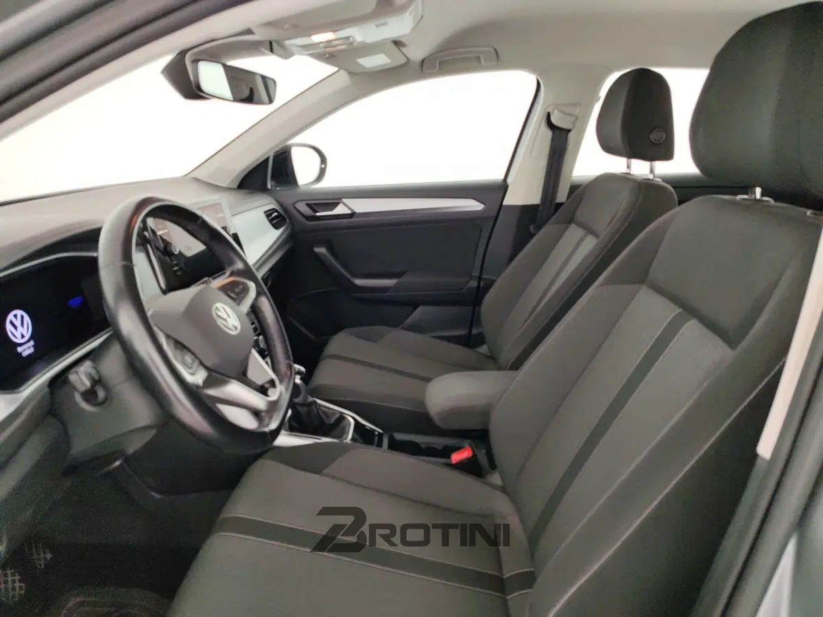 Volkswagen T-Roc usata a Massa-Carrara (6)