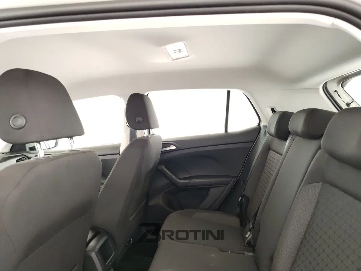 Volkswagen T-Cross usata a Massa-Carrara (10)
