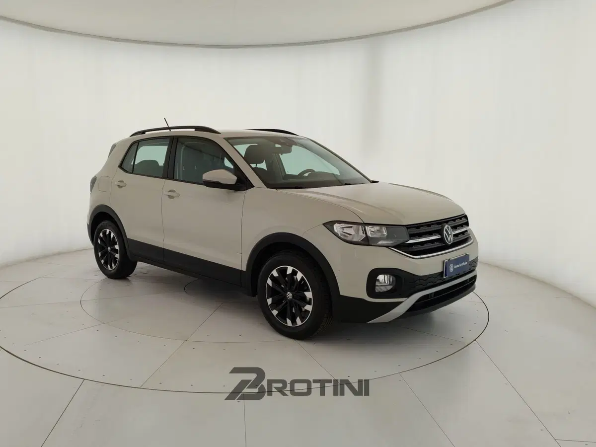 Volkswagen T-Cross usata a Massa-Carrara (4)