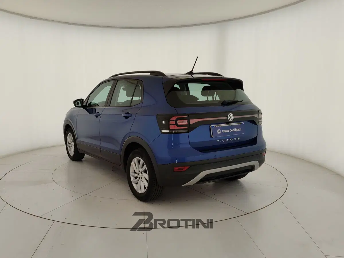 Volkswagen T-Cross usata a Massa-Carrara (2)