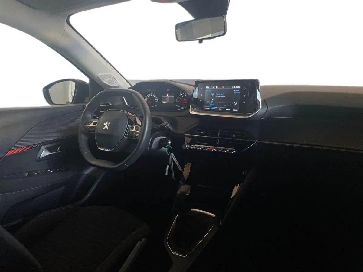 Peugeot 208 usata a Salerno (15)
