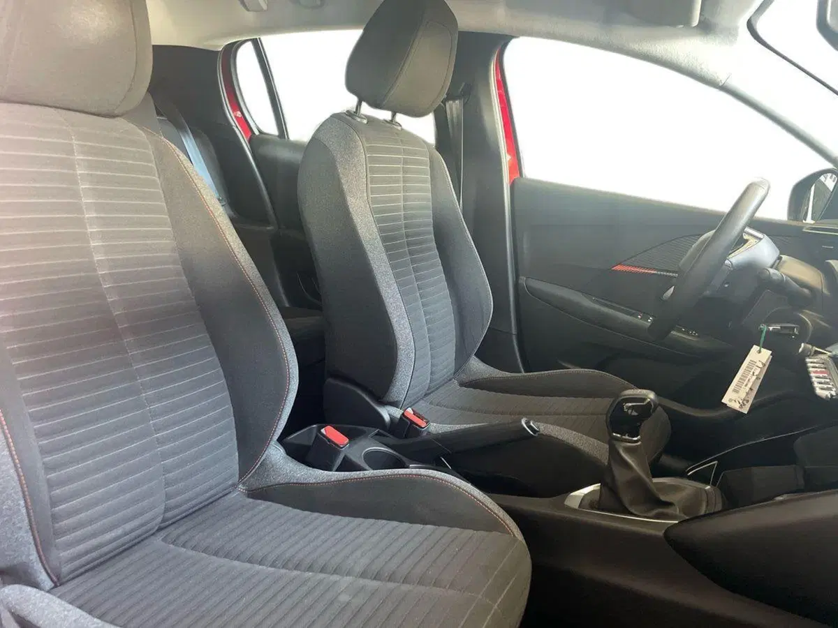 Peugeot 208 usata a Salerno (16)