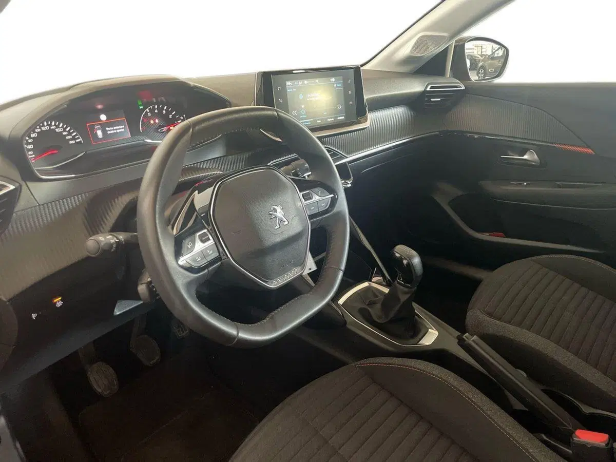 Peugeot 208 usata a Salerno (9)