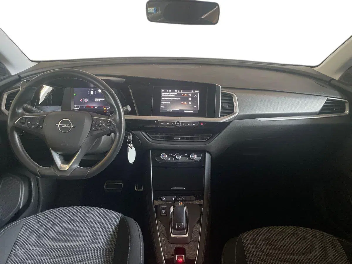 Opel Grandland usata a Salerno (11)