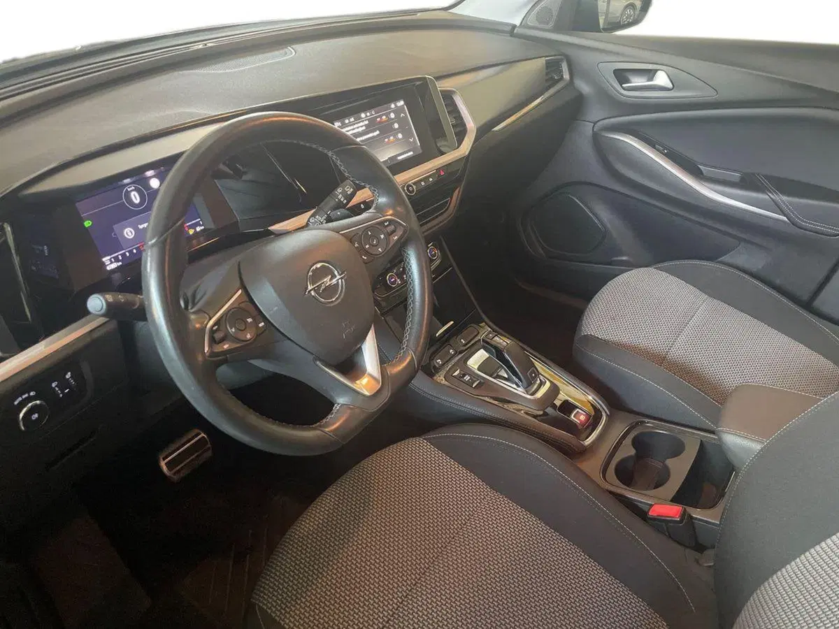 Opel Grandland usata a Salerno (9)
