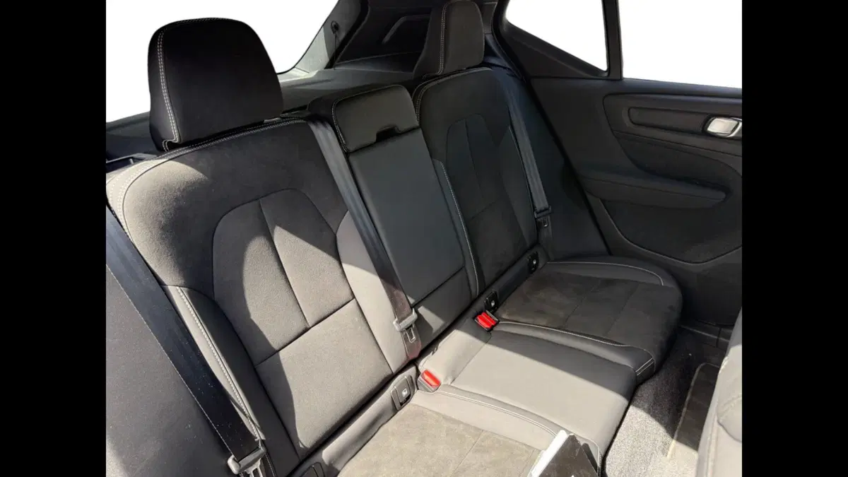 Volvo XC40 usata a Palermo (6)