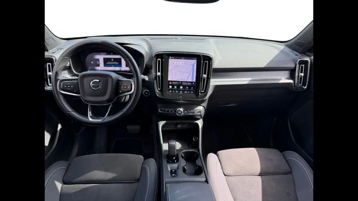 Volvo XC40 usata a Palermo (7)
