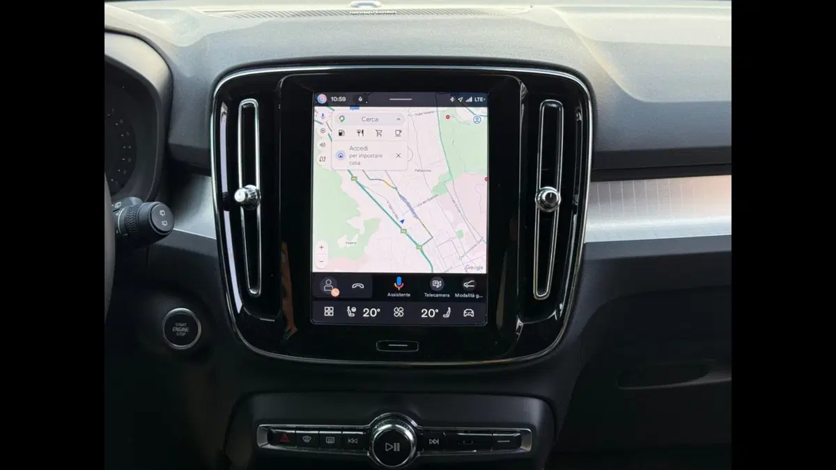 Volvo XC40 usata a Palermo (15)