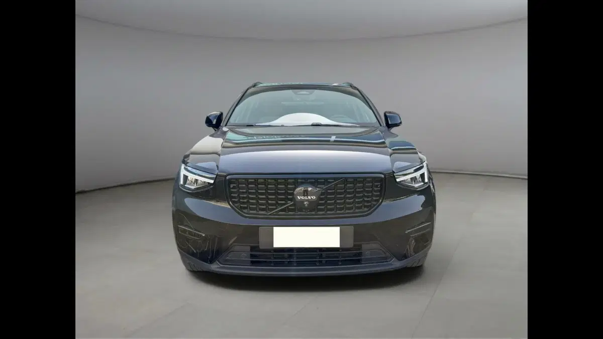 Volvo XC40 usata a Palermo (4)