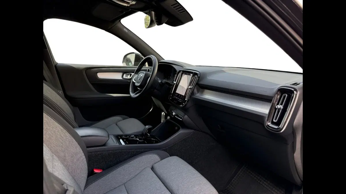 Volvo XC40 usata a Palermo (5)