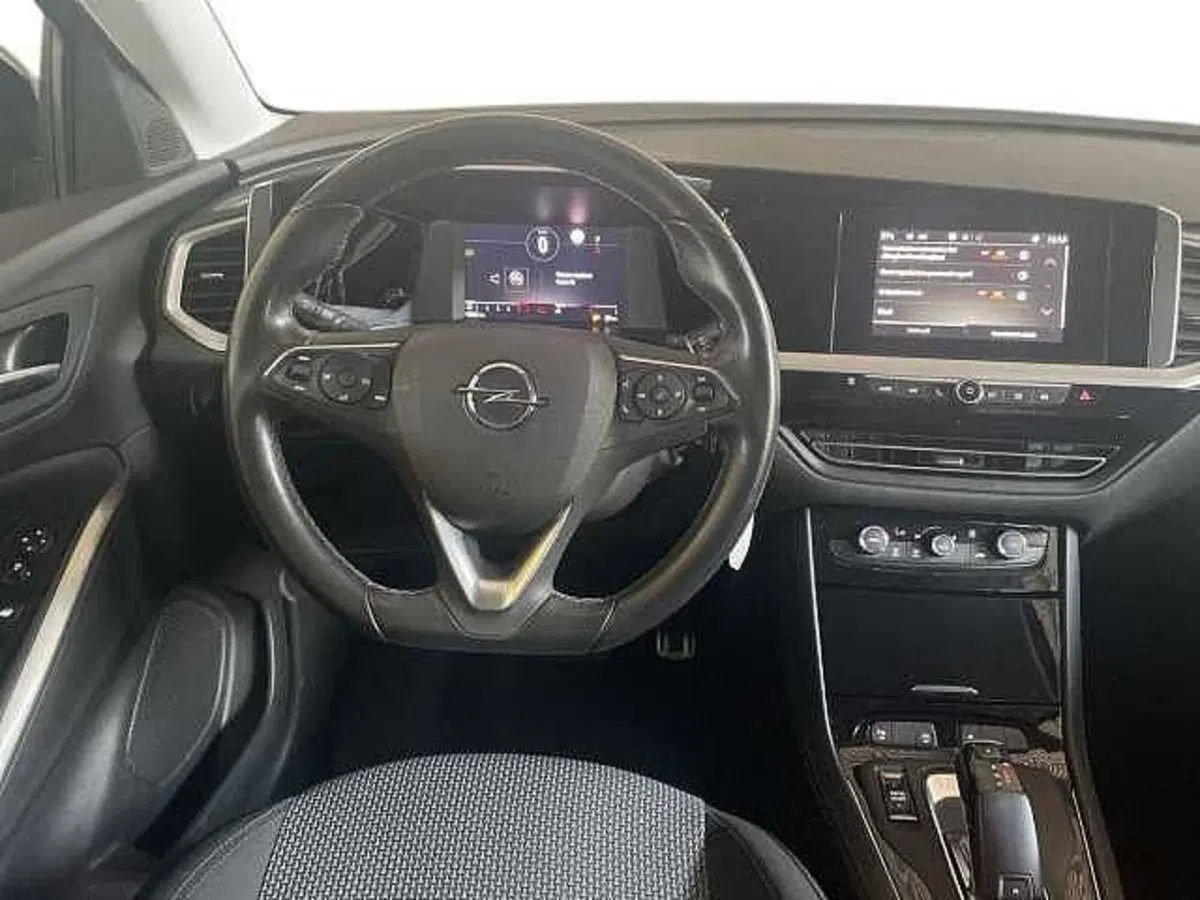 Opel Grandland usata a Salerno (10)