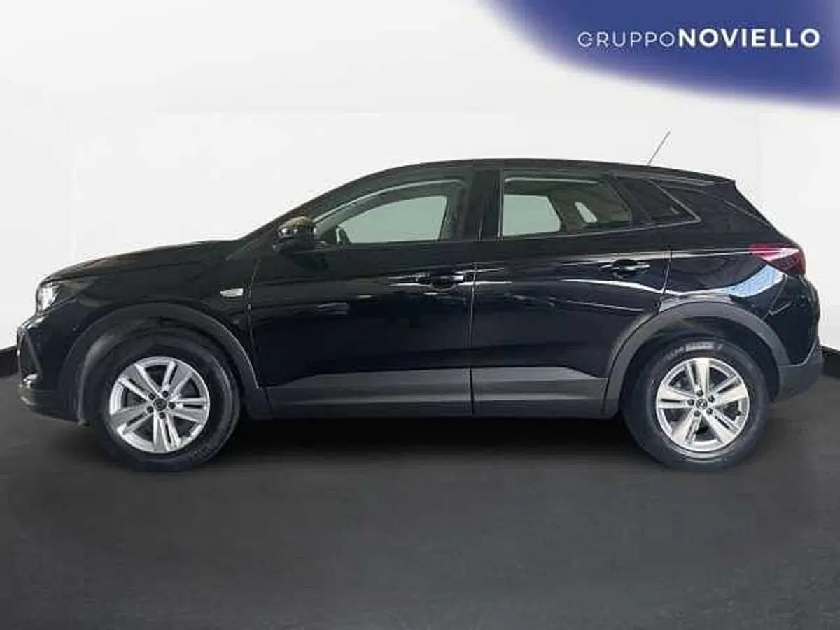 Opel Grandland usata a Salerno (4)