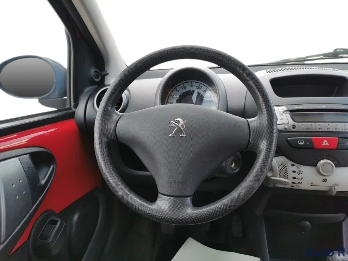 Peugeot 107 usata a Potenza (11)