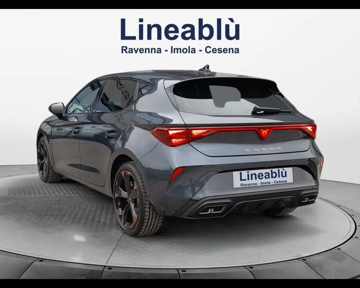 Cupra Leon nuova a Ravenna (3)