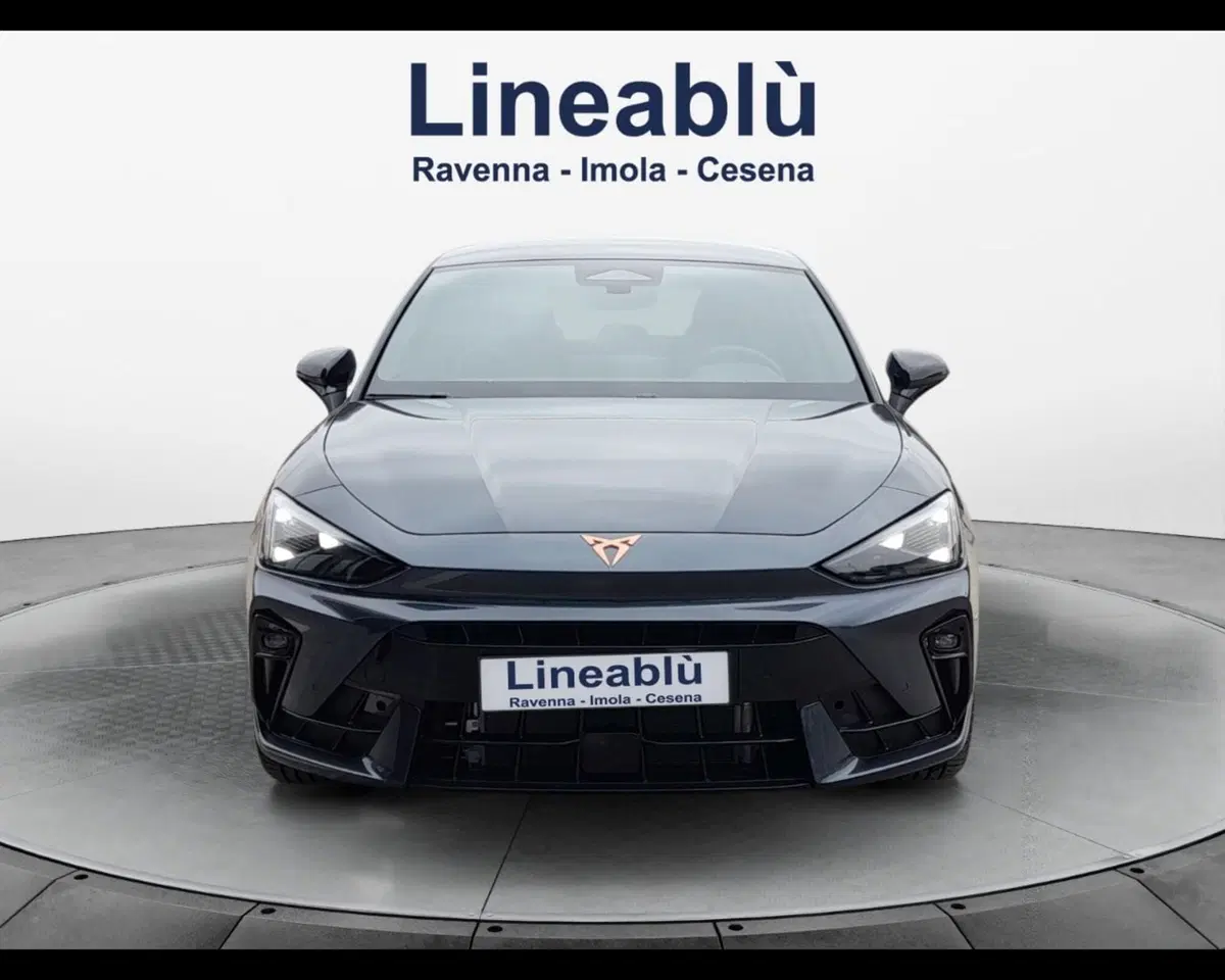 Cupra Leon nuova a Ravenna (8)