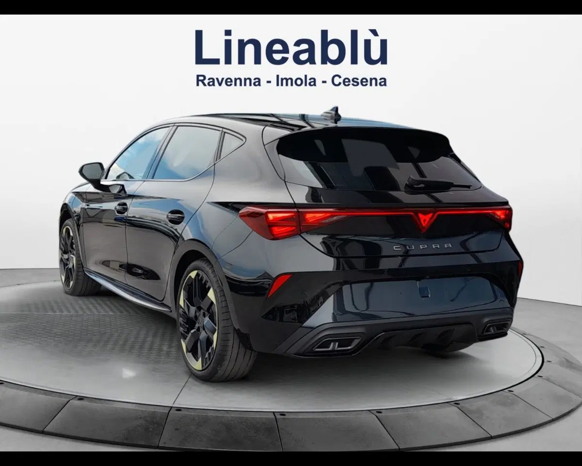 Cupra Leon nuova a Ravenna (3)