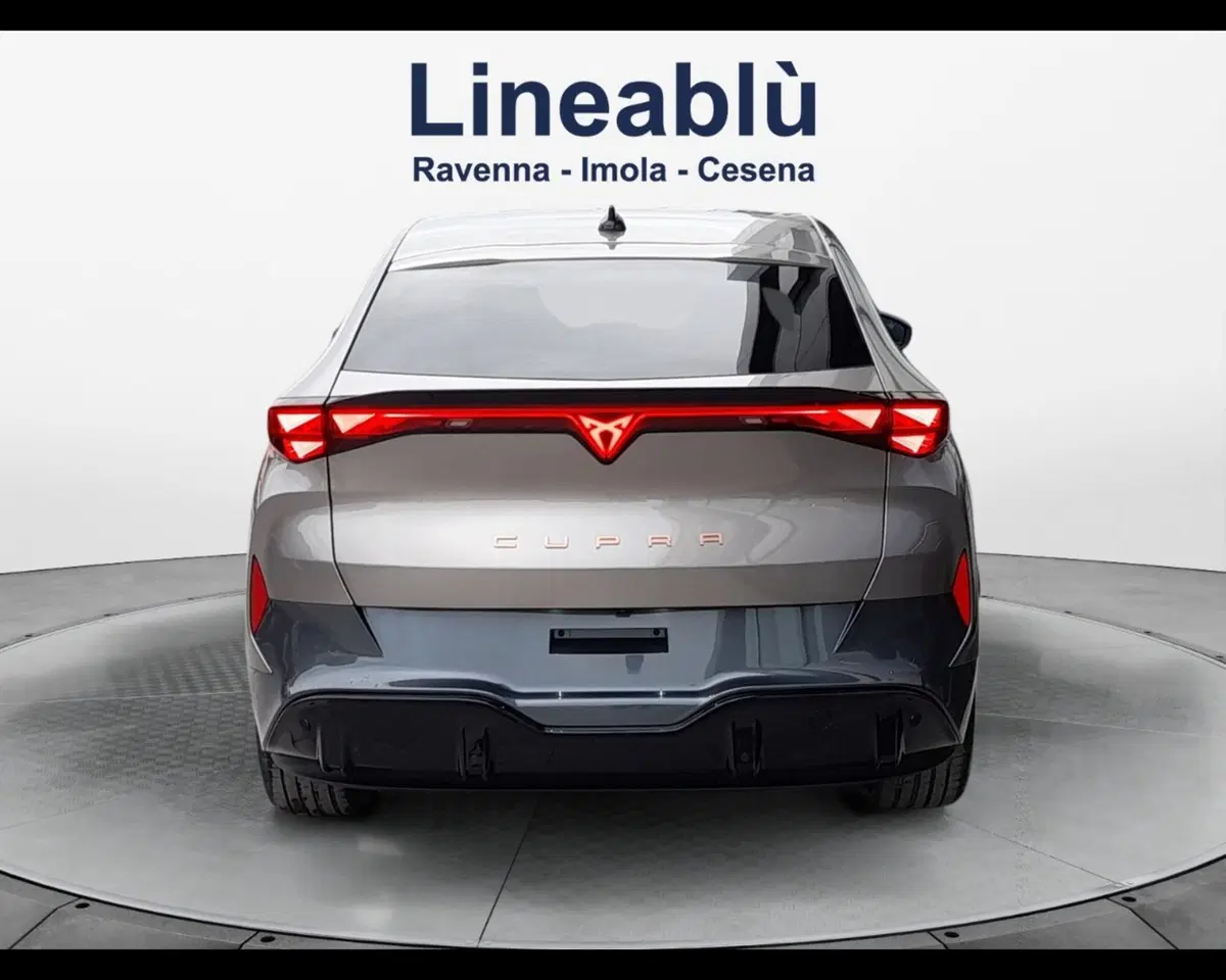 Cupra Tavascan nuova a Ravenna (4)