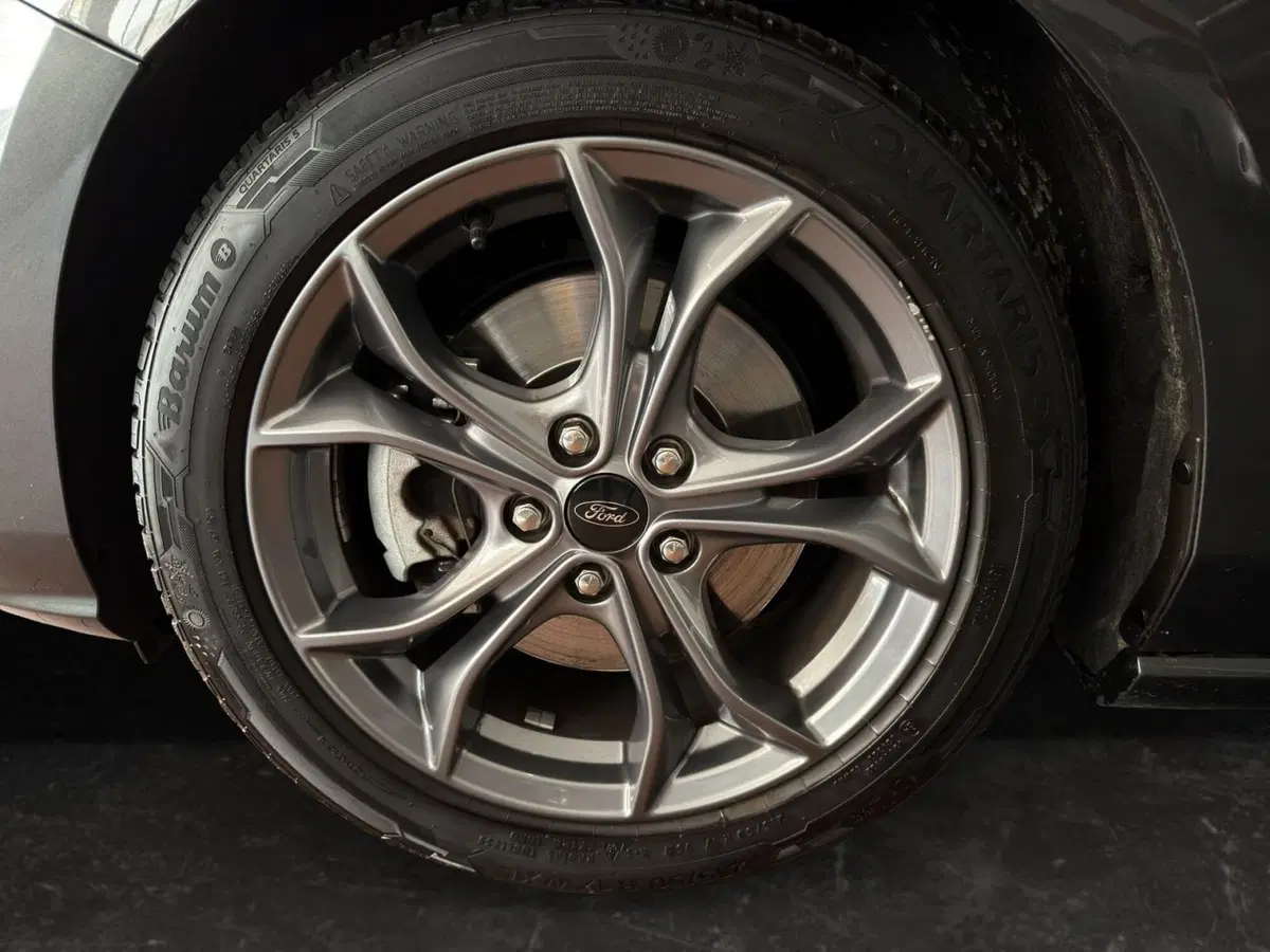 Ford Focus Station Wagon usata a Milano (10)