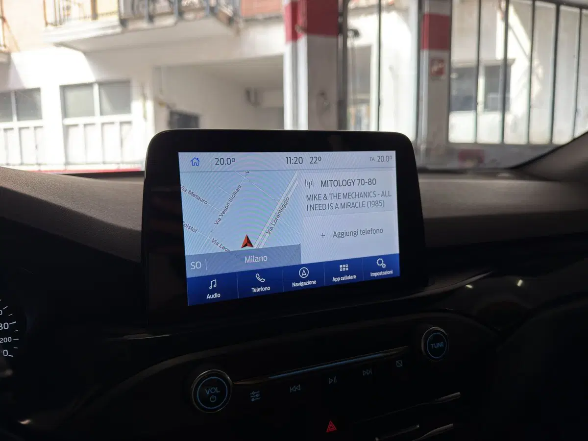 Ford Focus Station Wagon usata a Milano (14)