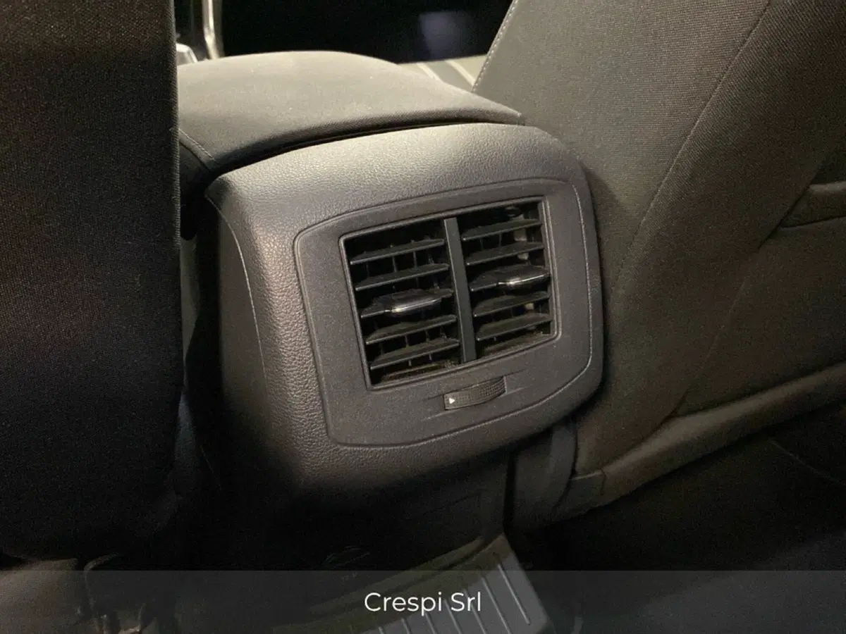 Volkswagen T-Roc usata a Varese (17)
