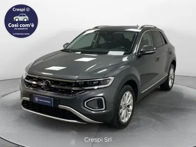Volkswagen T-Roc 1.5 TSI ACT Style BlueMotion Technology del 2023 usata a Carnago