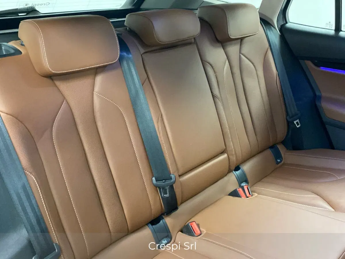 Skoda Enyaq usata a Varese (14)