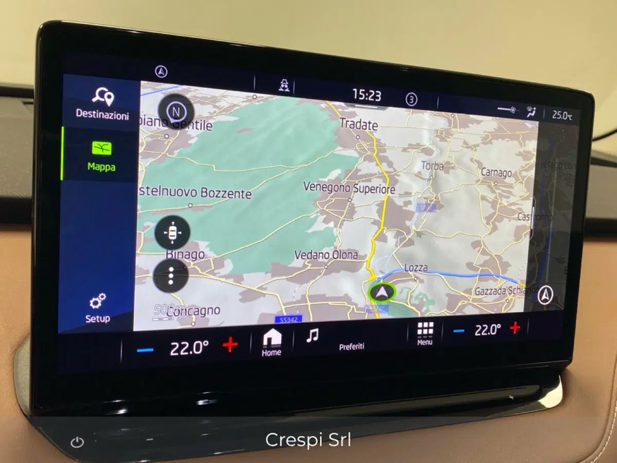 Skoda Enyaq usata a Varese (17)