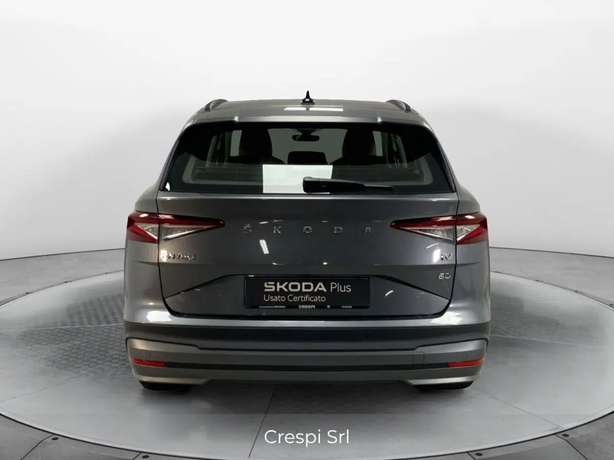 Skoda Enyaq usata a Varese (5)