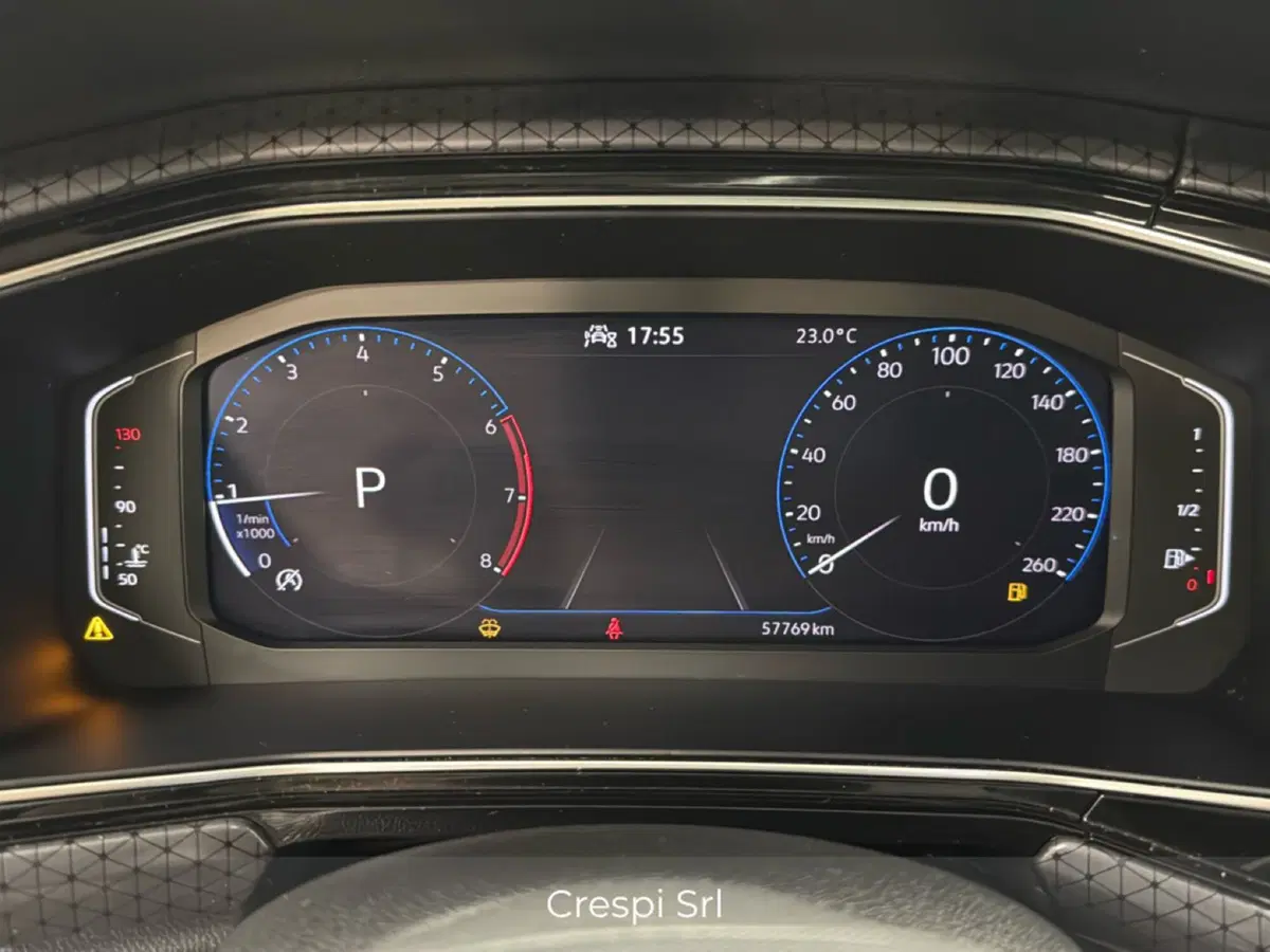 Volkswagen T-Cross usata a Varese (10)