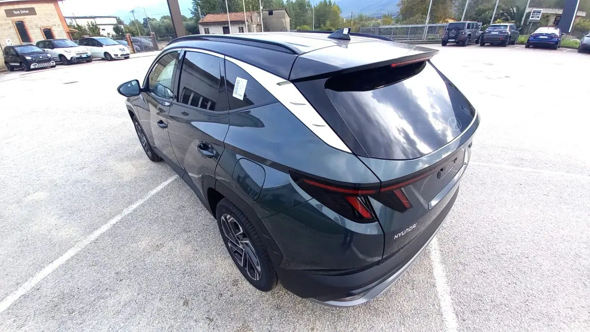 Hyundai Tucson nuova a Benevento (17)