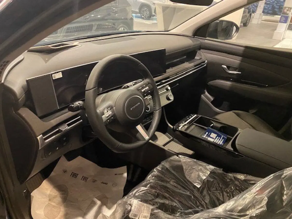 Hyundai Tucson nuova a Benevento (11)