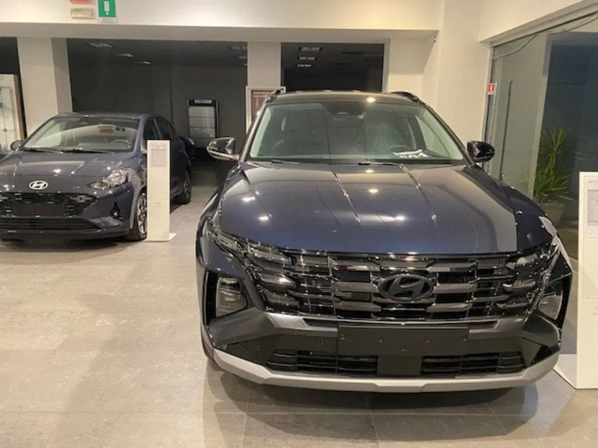 Hyundai Tucson nuova a Benevento (2)