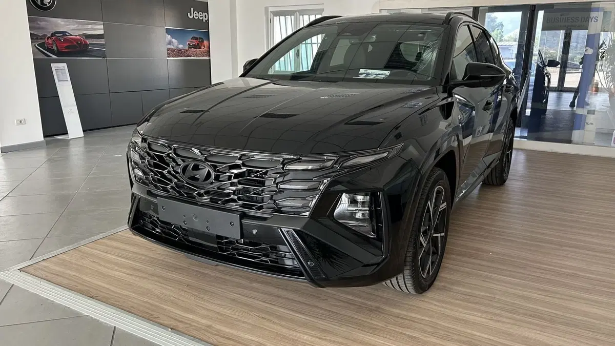 Hyundai Tucson nuova a Benevento (2)