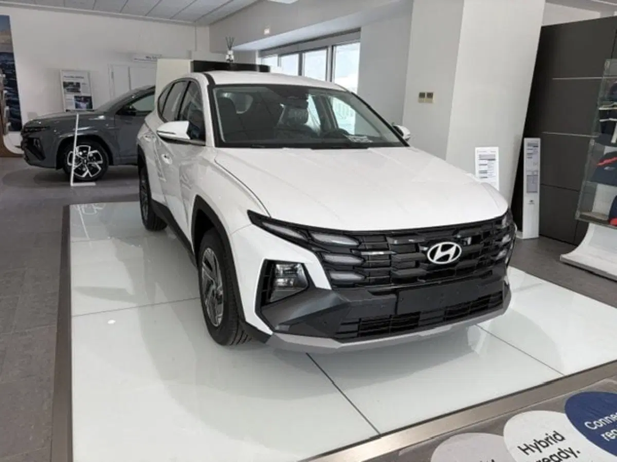 Hyundai Tucson nuova a Benevento (2)