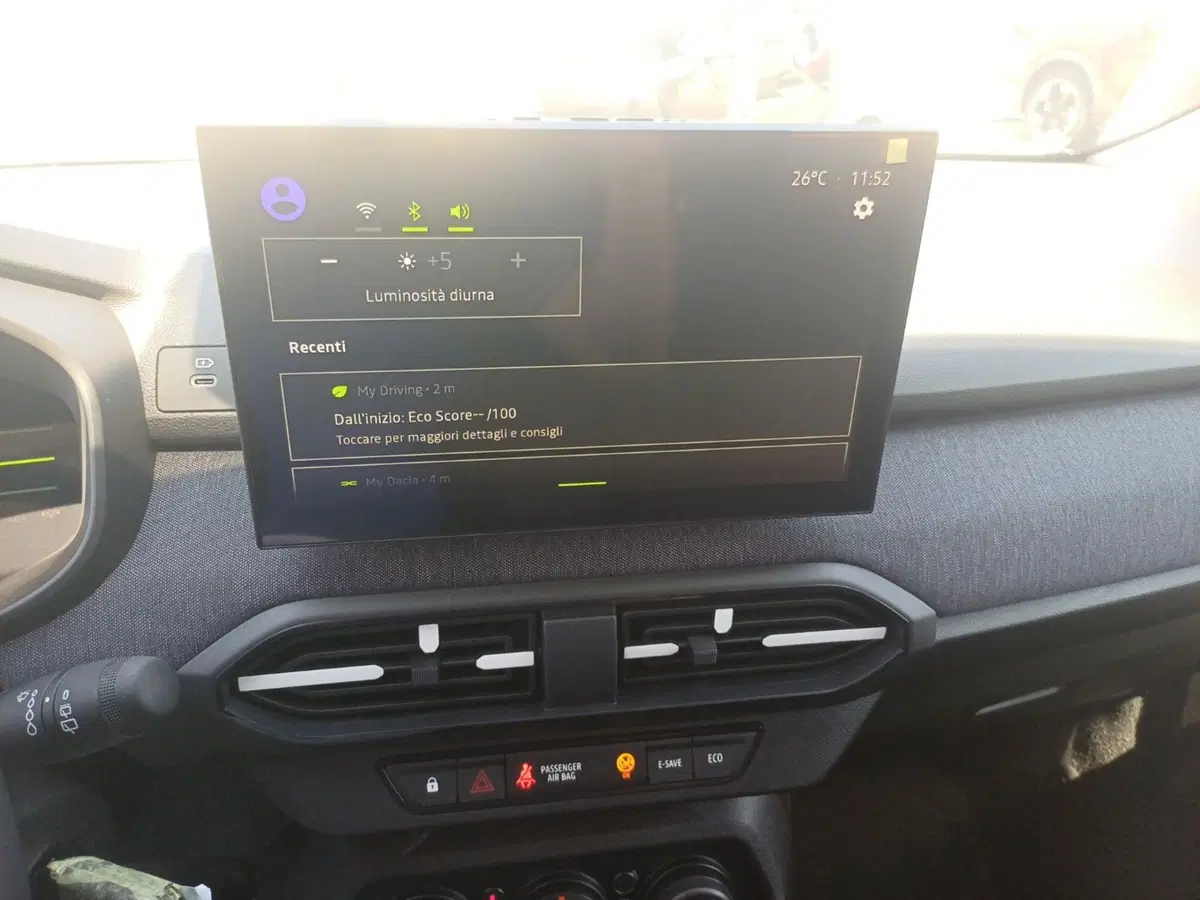Dacia Jogger nuova a Frosinone (11)