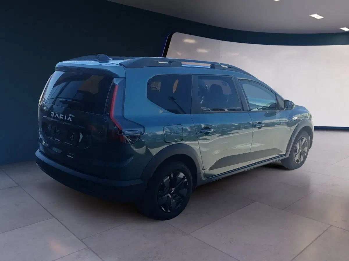 Dacia Jogger nuova a Frosinone (5)