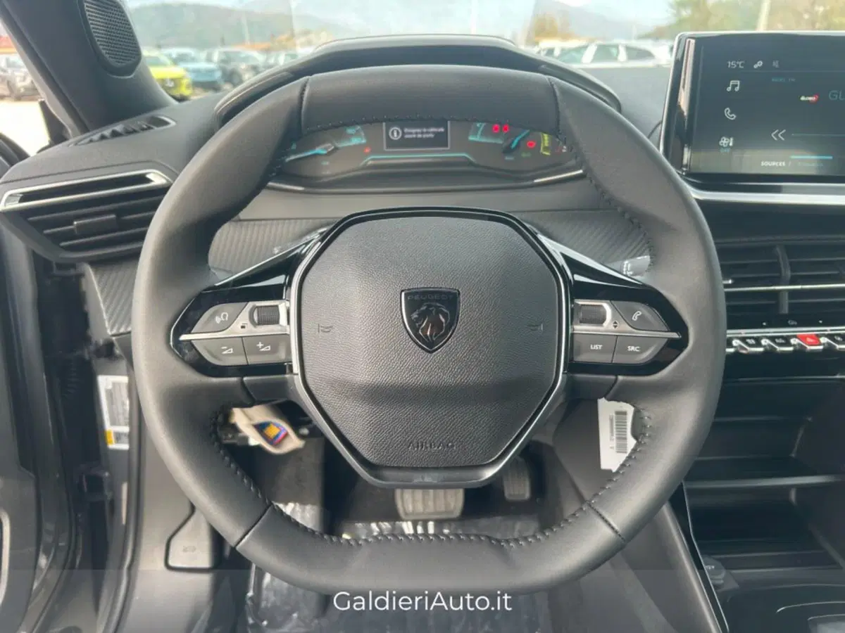 Peugeot 2008 usata a Salerno (16)