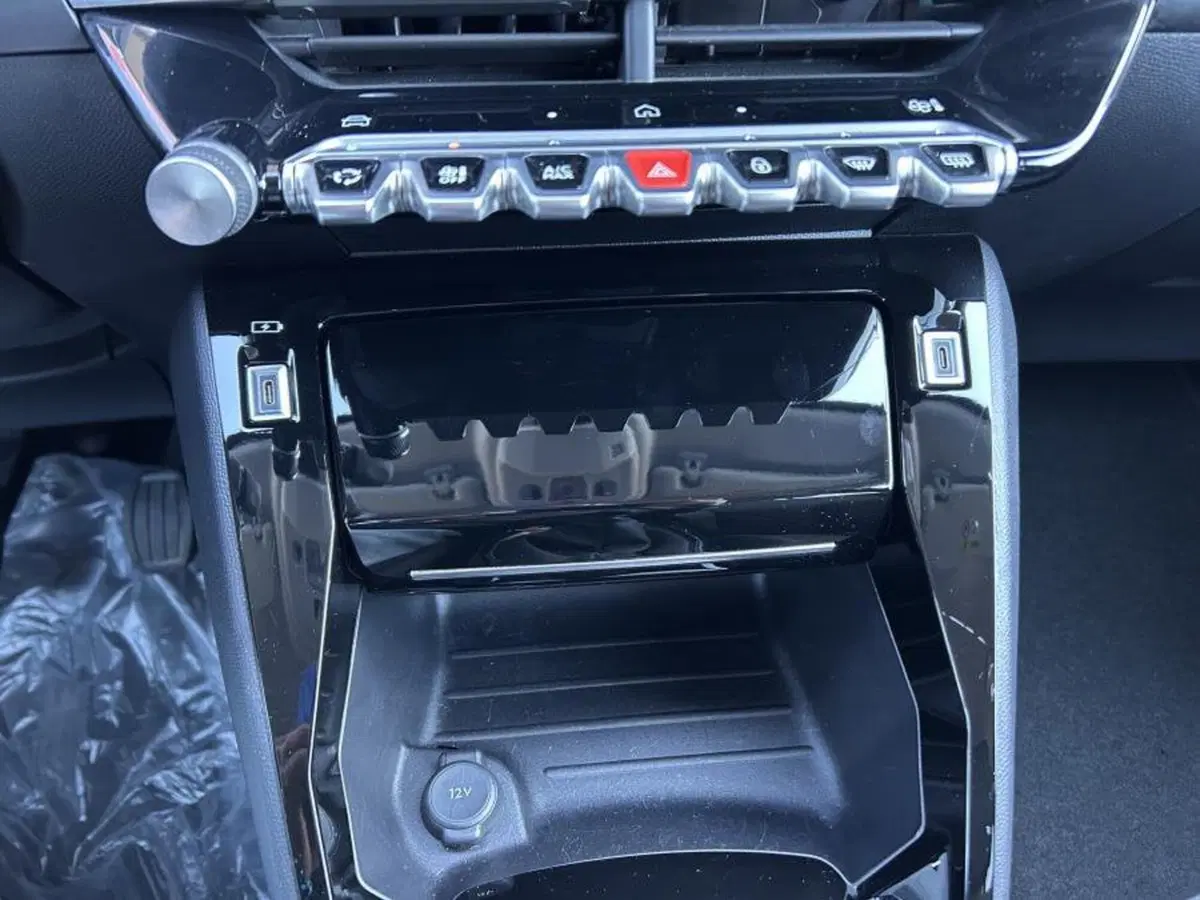 Peugeot 208 usata a Cuneo (14)