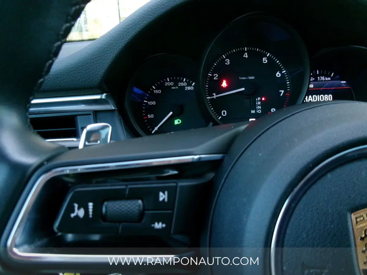 Porsche Macan usata a Venezia (14)