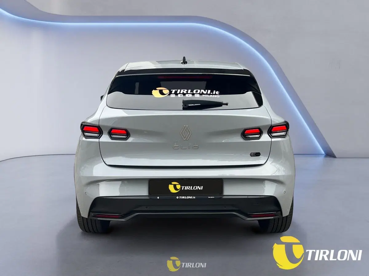 Renault Clio usata a Milano (7)