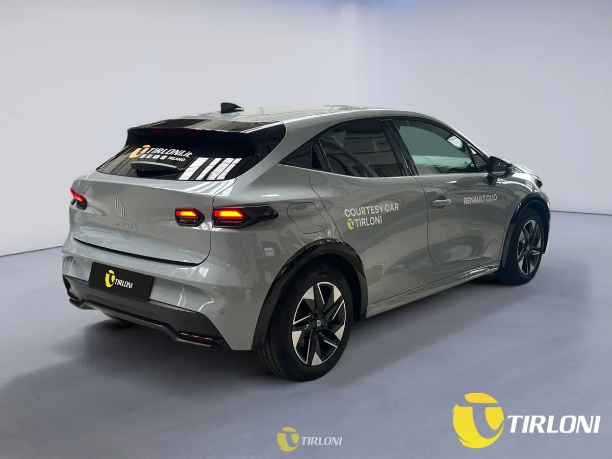 Renault Clio usata a Milano (4)