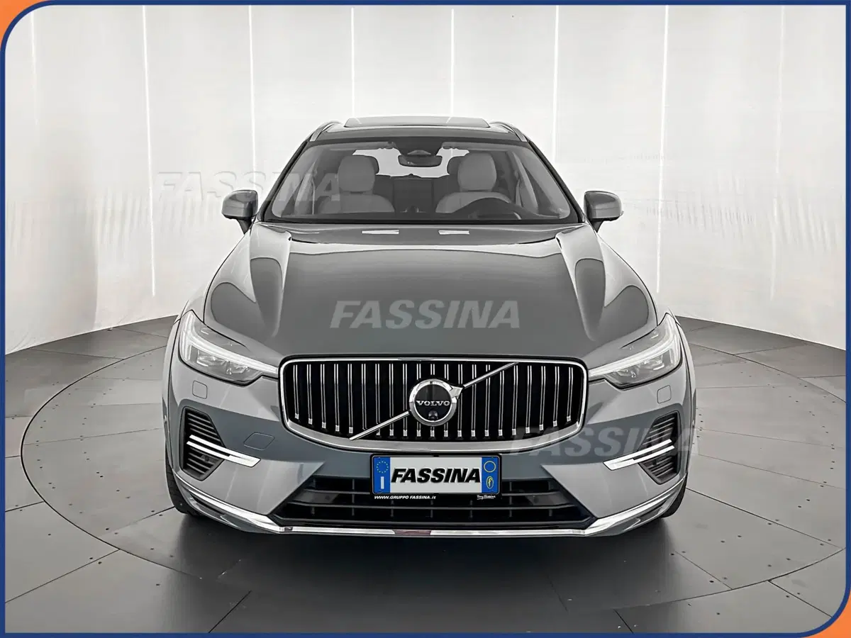 Volvo XC60 usata a Milano (2)